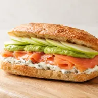 Nordico — Smoked salmon, gorgonzola, avocado cream and green apple